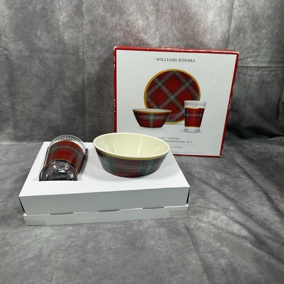 Williams Sonoma Kids Melamine Dinnerware Set Plaid Red Childrens Dishes 3 Piece - Picture 1 of 6